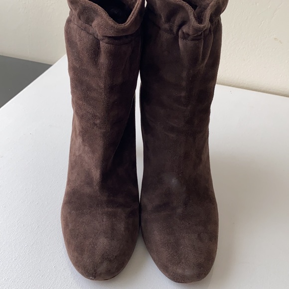 DKNY brown suede booties - Picture 2 of 5